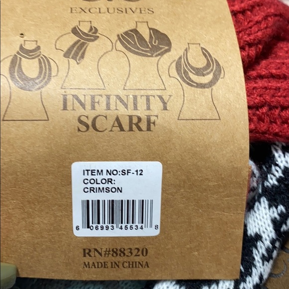 Scarf - Picture 8 of 8